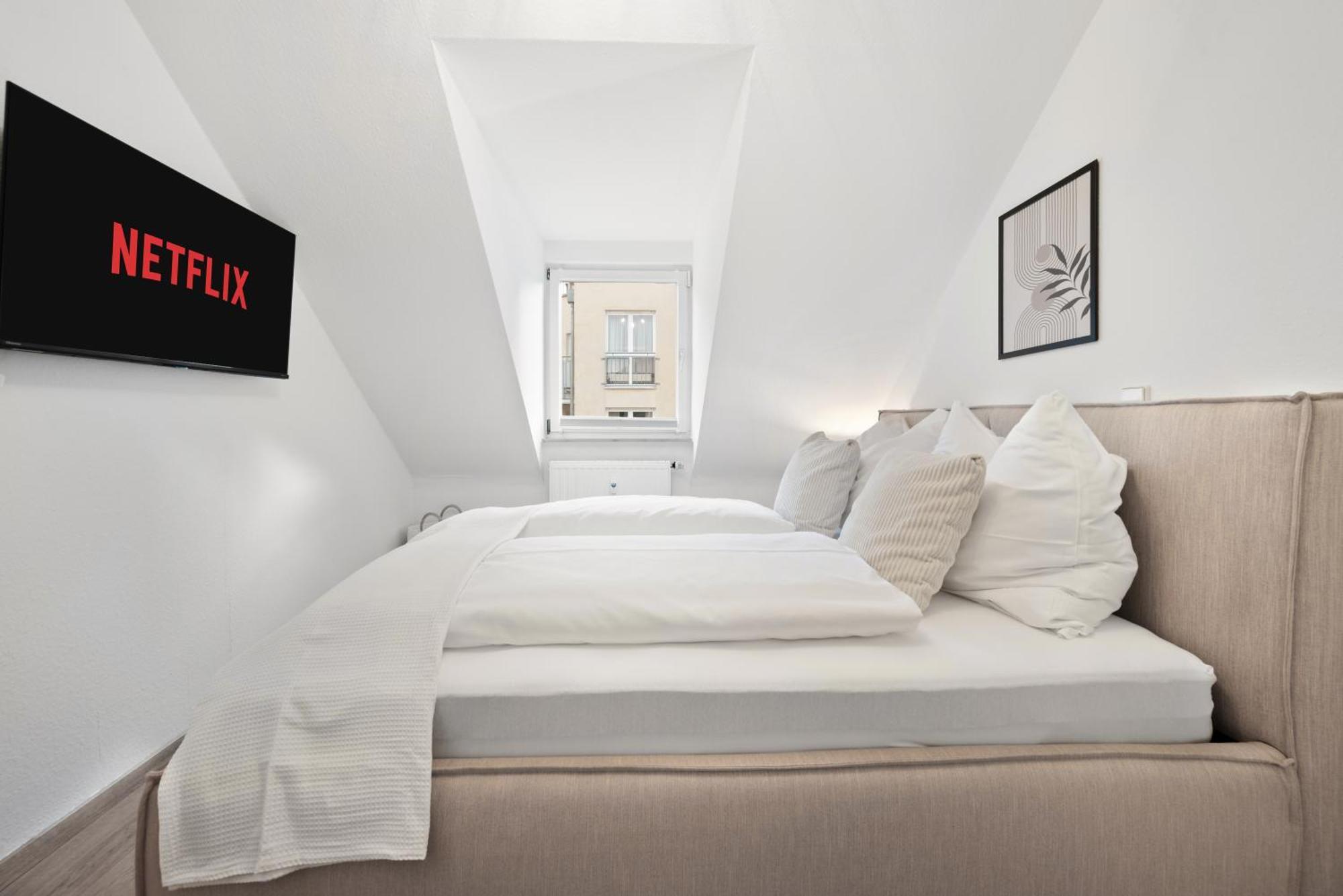Malu Rooms - Im Stadtzentrum, Smarttv, Netflix, 24H Checkin Ludwigsburg Dış mekan fotoğraf