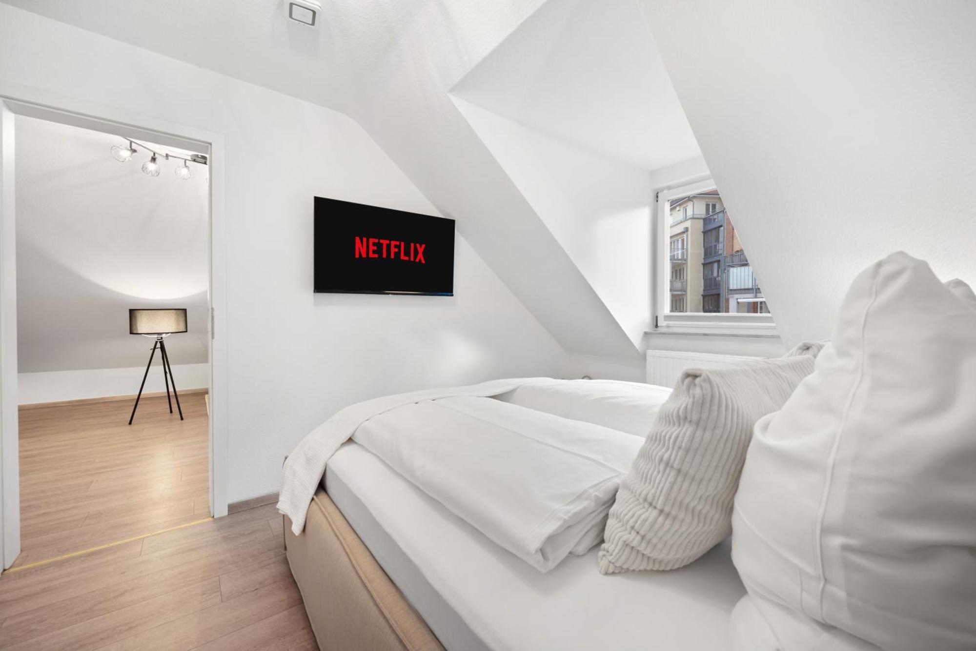 Malu Rooms - Im Stadtzentrum, Smarttv, Netflix, 24H Checkin Ludwigsburg Dış mekan fotoğraf