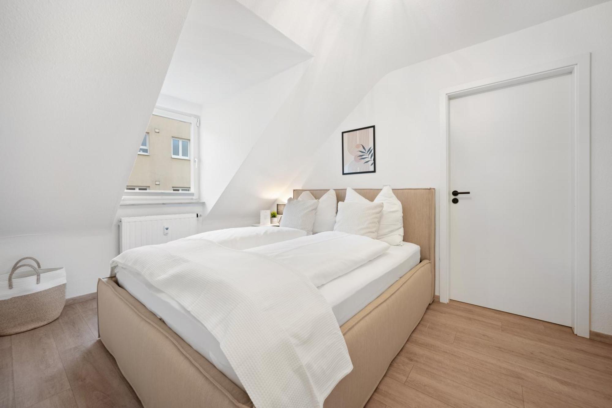 Malu Rooms - Im Stadtzentrum, Smarttv, Netflix, 24H Checkin Ludwigsburg Dış mekan fotoğraf